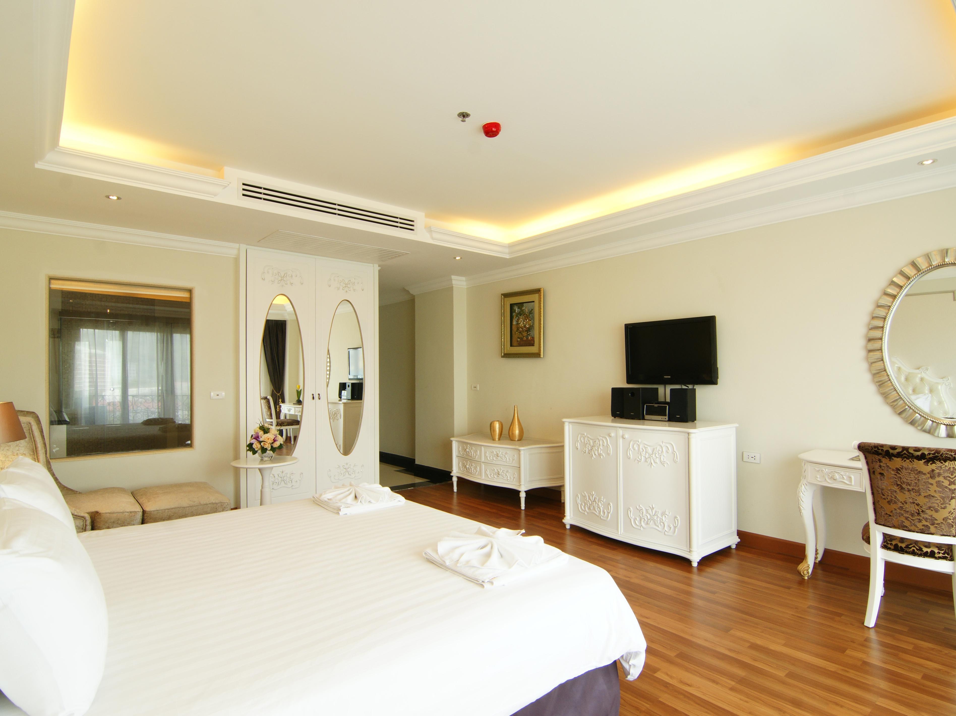 Lk Miracle Suite - Sha Extra Plus Pattaya Exterior foto